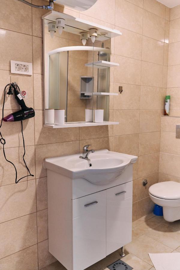 Family Apartment *